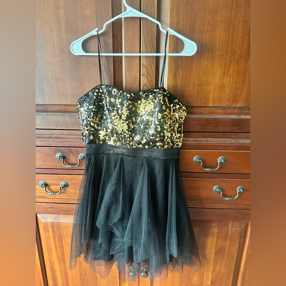 Adrianna Papell Strapless Gold Sequin and Black Tulle Dress